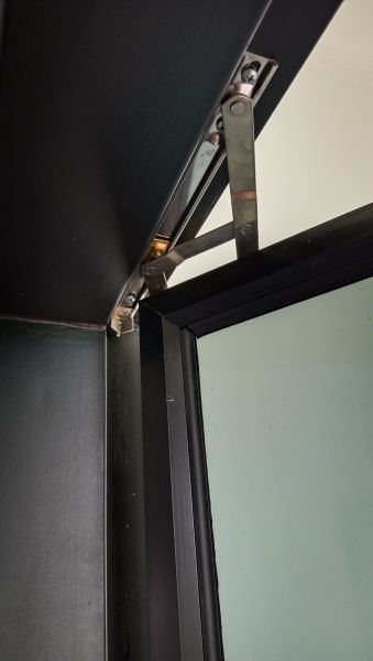 Pivot Window Replacement in Palmetto